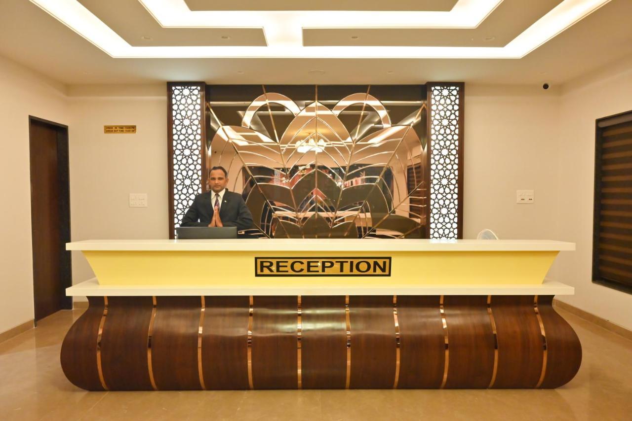 Md Farms And Resorts Mathura Eksteriør billede